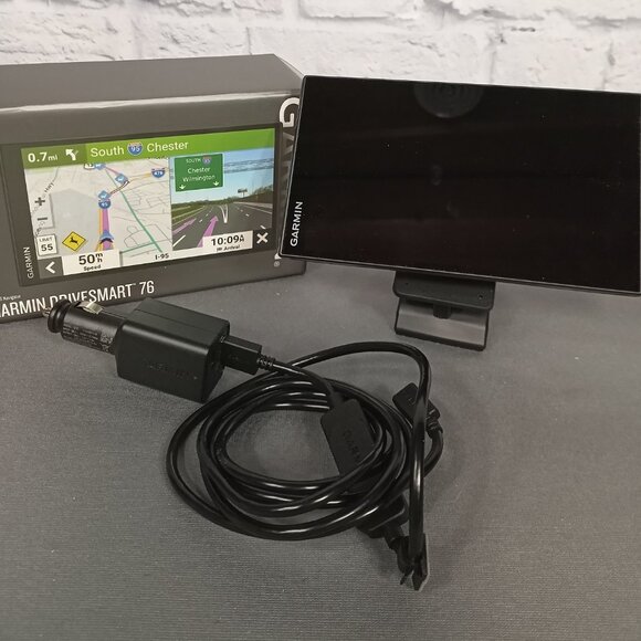 Garmin GPS DriveSmart 76 EX 7-inch Car Portable GPS Navigator with Voice Assist - Picture 3 of 11